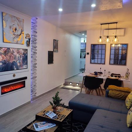 Hebergement Au Bercail Beaumont-sur-Sarthe Ngoại thất bức ảnh